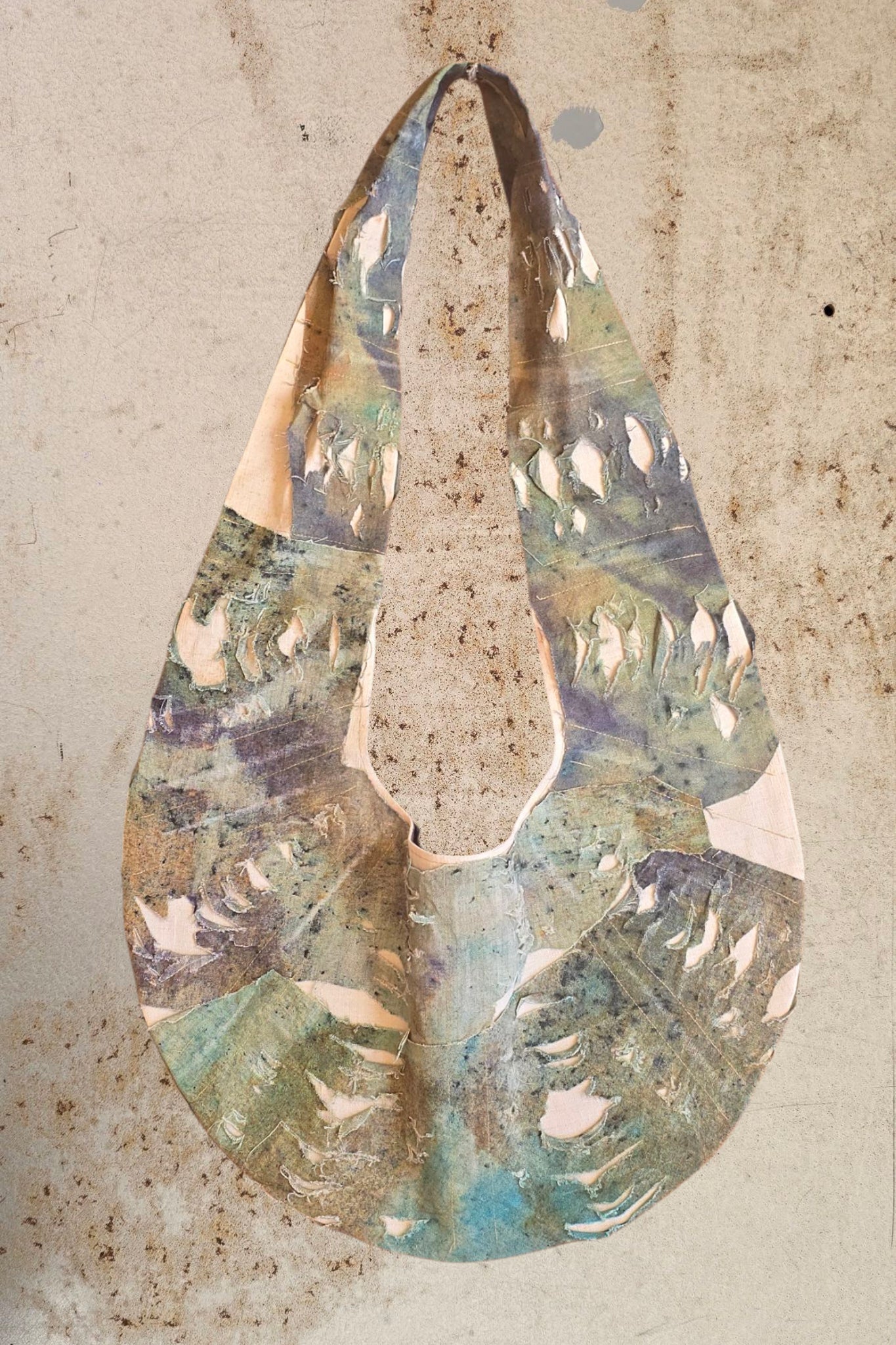 big CORRODE hobo bag 03