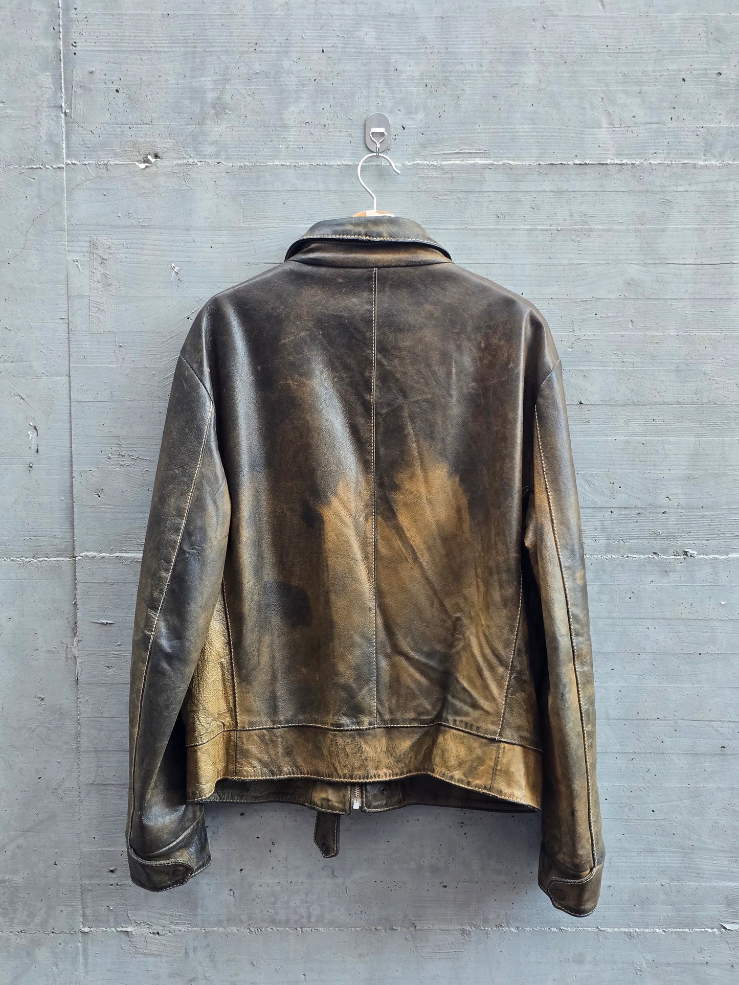 Piter – Distressed Leather Jacket – IT 54