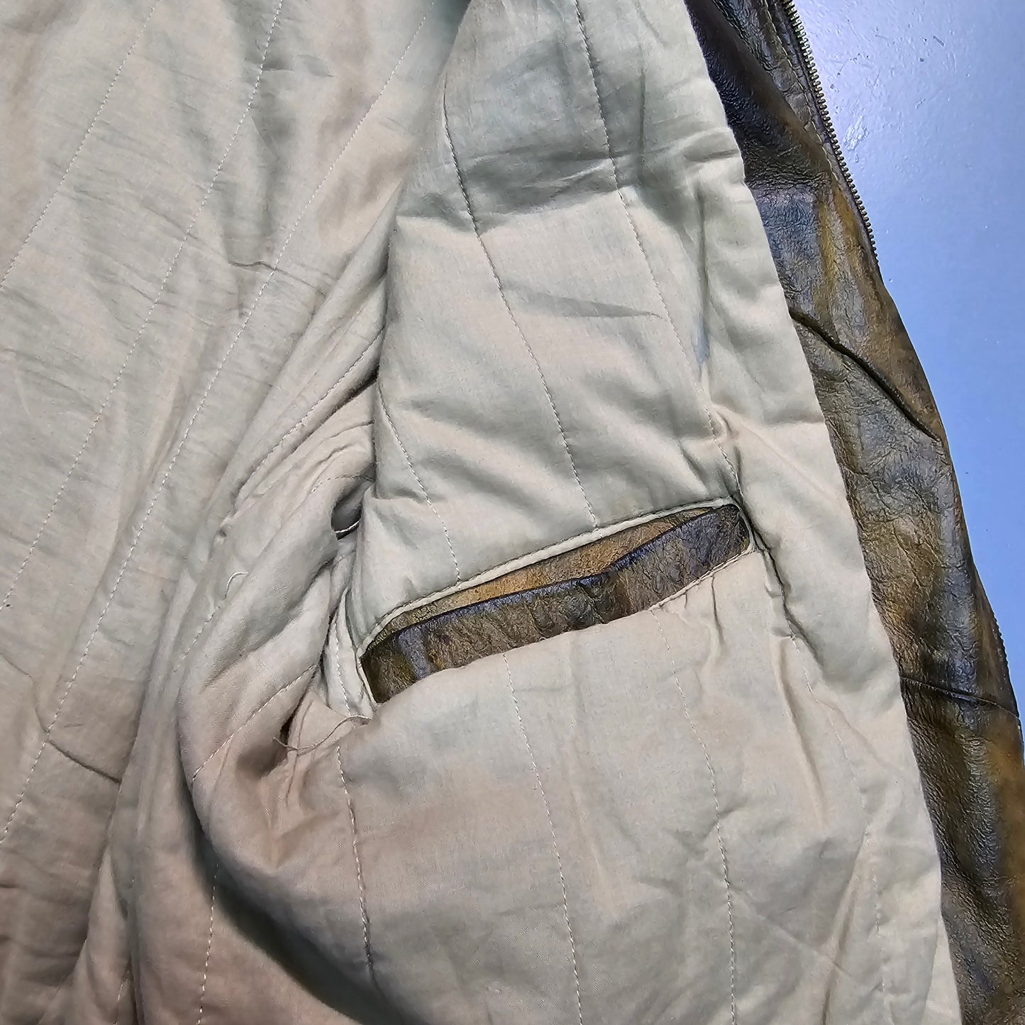 Piter – Distressed Leather Jacket – IT 54
