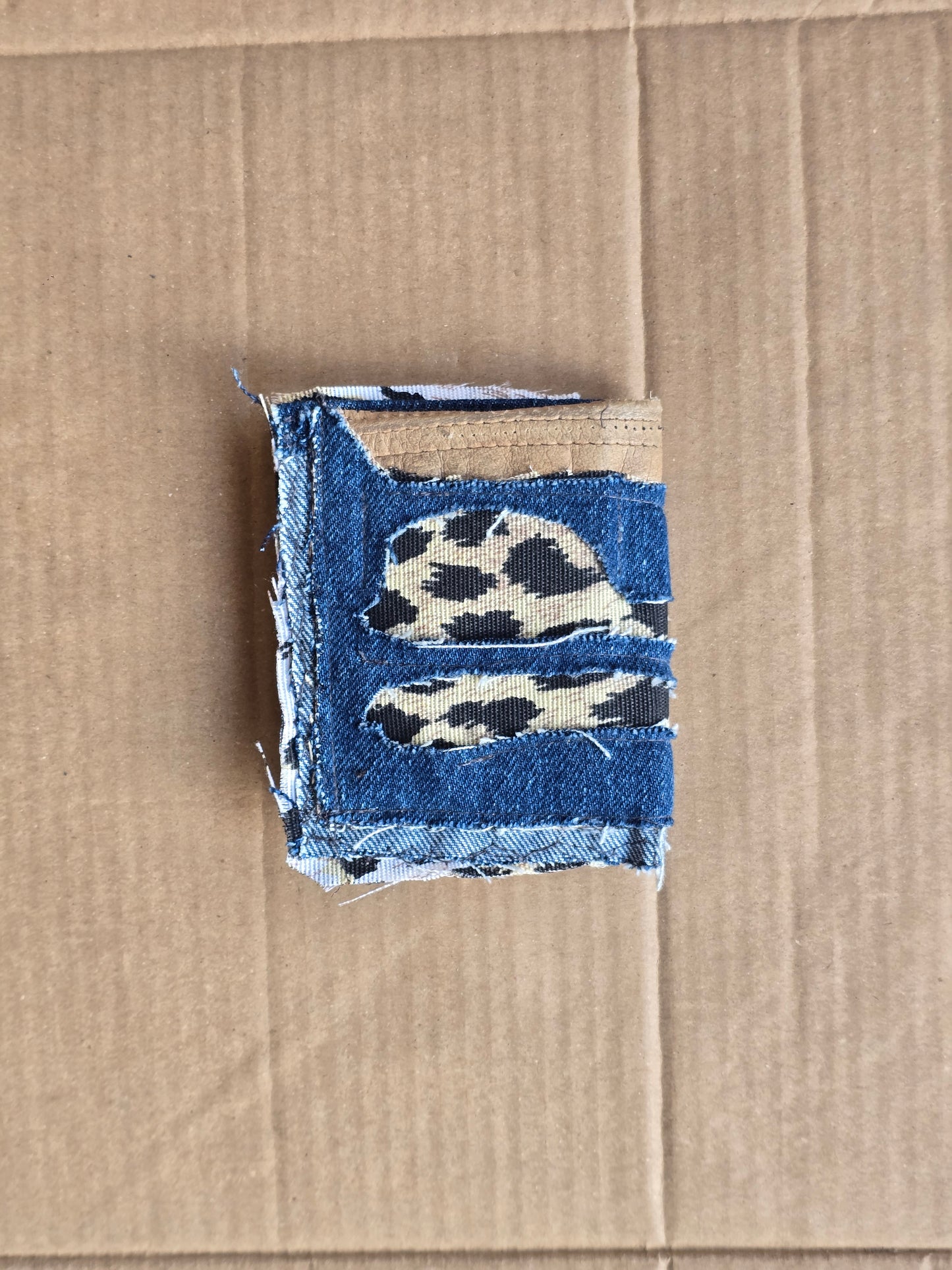 Survive.archive - Other Wallet: Graffio