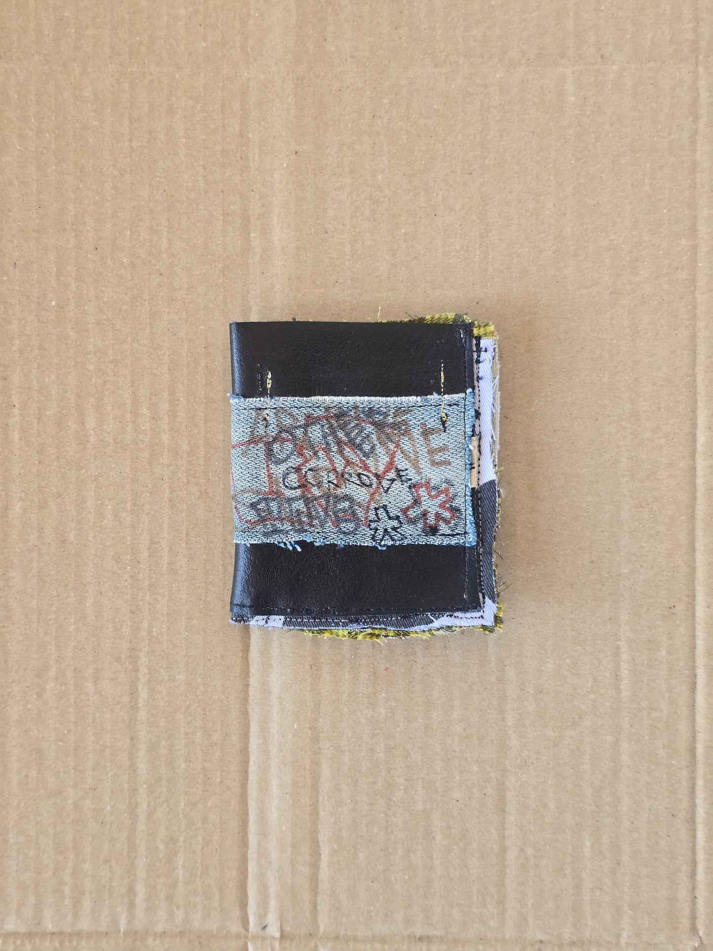 Survive.archive – Other Wallet: Segno